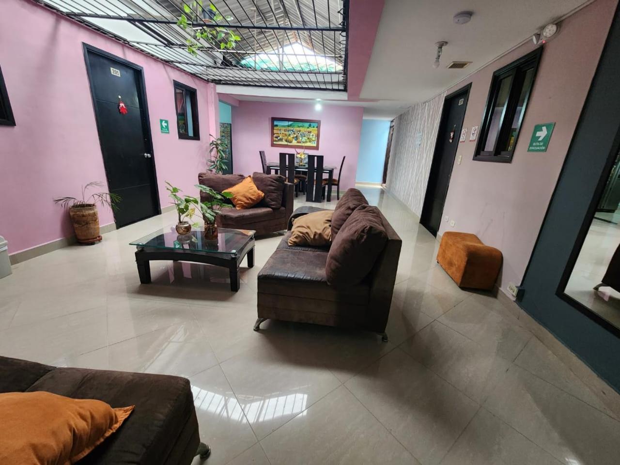 Hotel Laureles Home Medellin Exterior photo