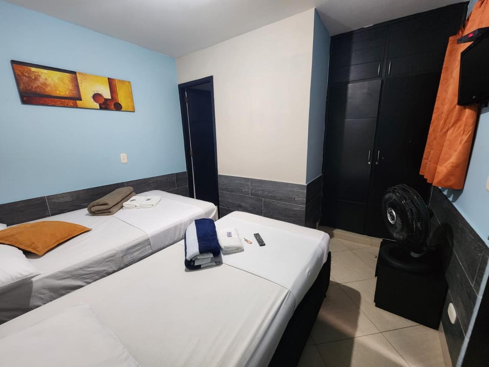 Hotel Laureles Home Medellin Exterior photo