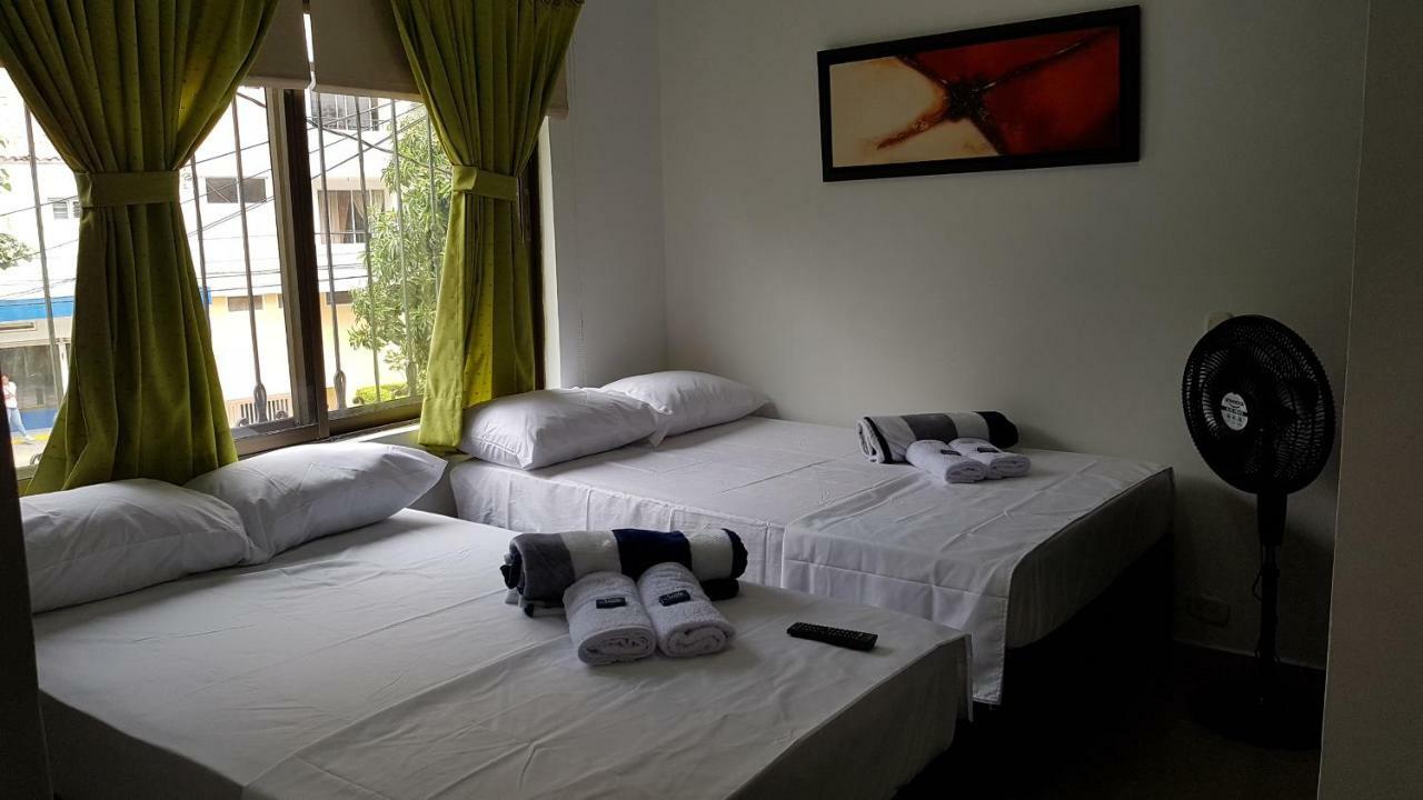 Hotel Laureles Home Medellin Exterior photo